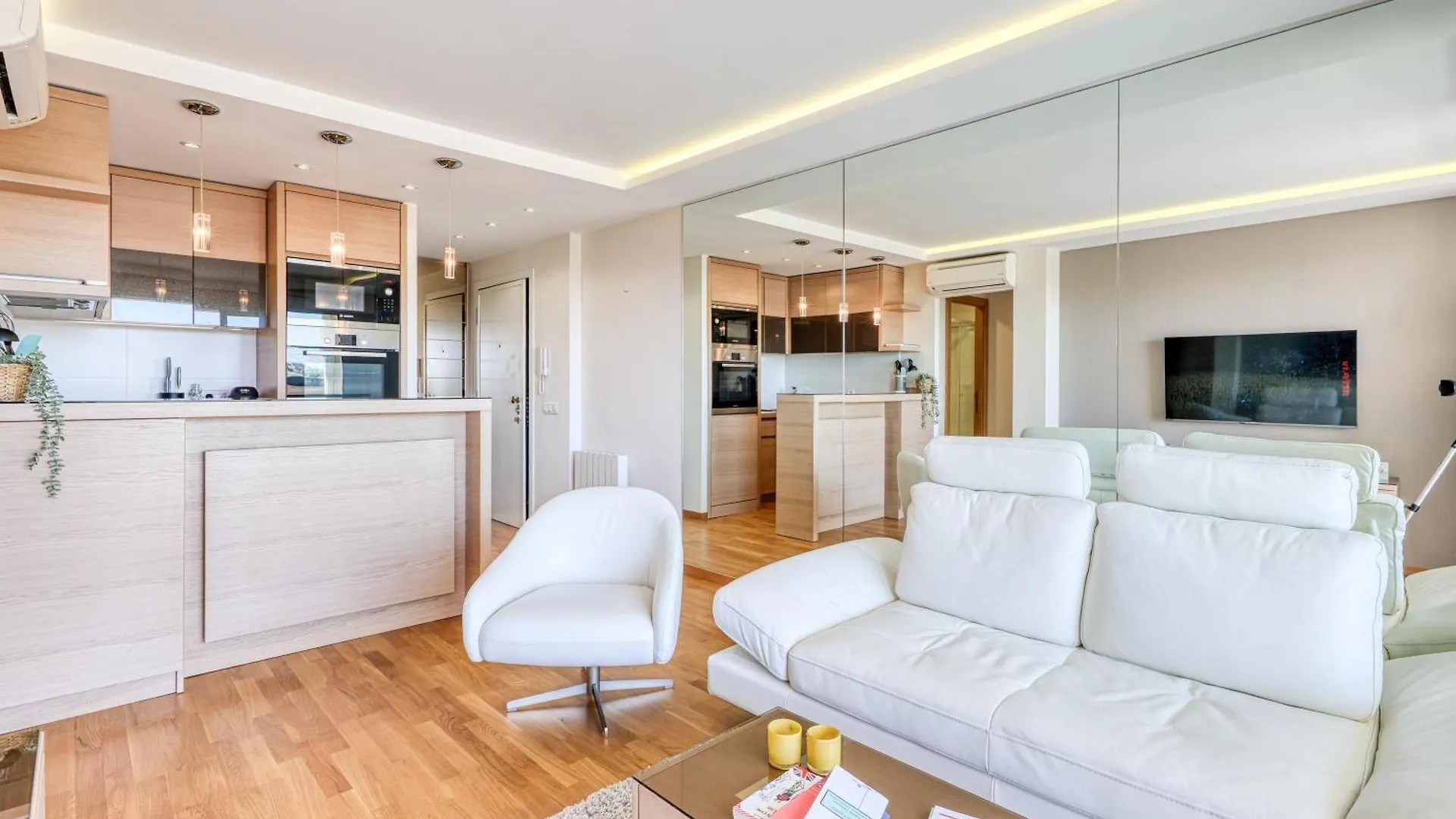 Appartement Port Azur Sea View - Happy Rentals Golfe-Juan